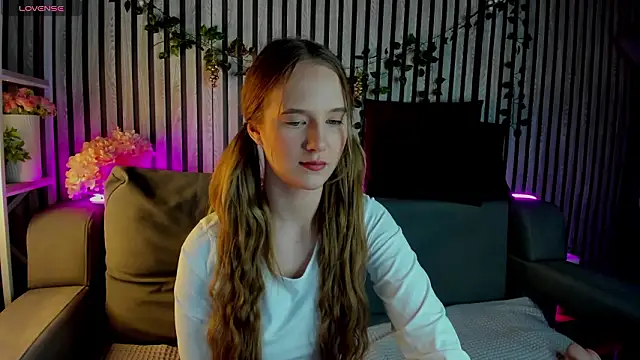 Casey Sweeet online show from 02/11/26, 12:04