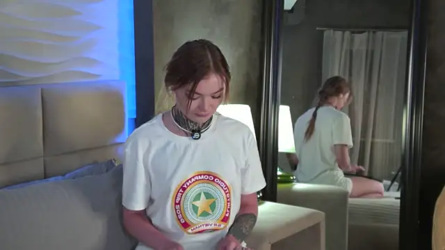 AriWild online show from 03/26/26, 05:13