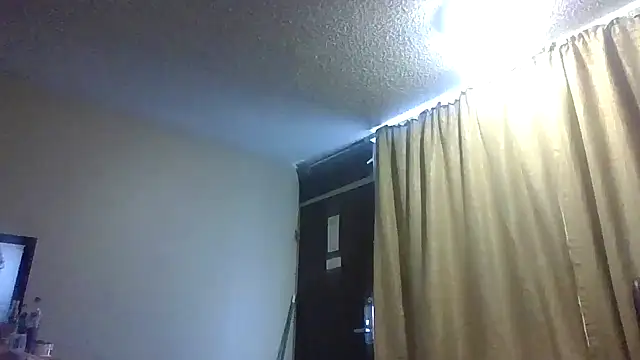 Flossee online show from 03/07/26, 11:57