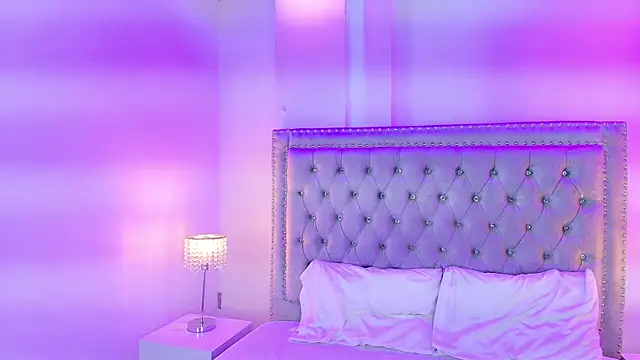 Snapshot of Ahilin_luther chatting on 10/15/25, 11:43 Ahilin luther online show from 10/15/25, 11:43