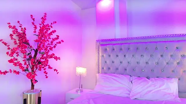 Snapshot of Ahilin_luther chatting on 11/11/25, 11:43 Ahilin luther online show from 11/11/25, 11:43