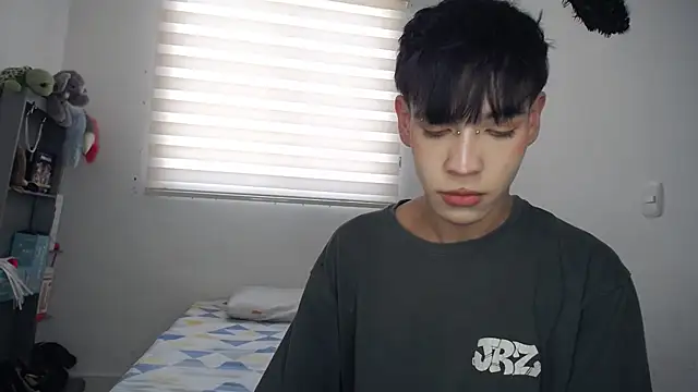 lucky stricke online show from 09/29/25, 08:24