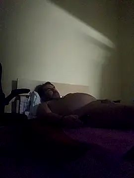 Snapshot of Nesch82 chatting on 03/01/26, 06:43 Nesch82 online show from 03/01/26, 06:43