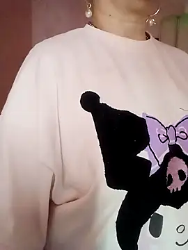 SquirtMilf00 online show from 02/10/26, 03:54