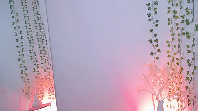 Snapshot of Erika_bestboobs chatting on 02/15/26, 09:22 Erika bestboobs online show from 02/15/26, 09:22