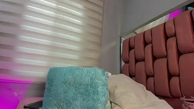  jasmine blush online show from 02/05/26, 01:38