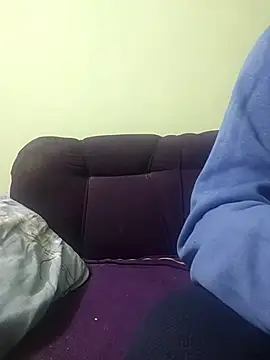 Snapshot of modysalpoy chatting on 12/23/25, 01:14 modysalpoy online show from 12/23/25, 01:14