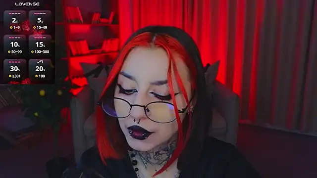 Mistress  Marcelline online show from 05/19/26, 01:56