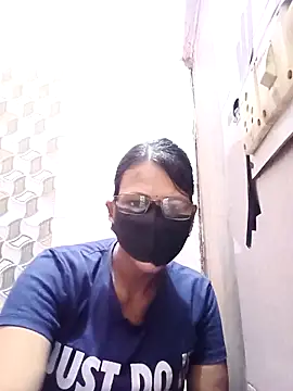 varnika online show from 10/19/25, 09:21