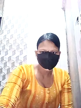 varnika online show from 11/07/25, 10:48