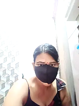 varnika online show from 04/17/26, 07:44