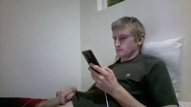 tcute0 online show from 03/10/26, 04:17