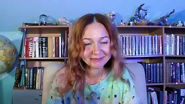 Foxilady357 online show from 10/15/25, 02:06