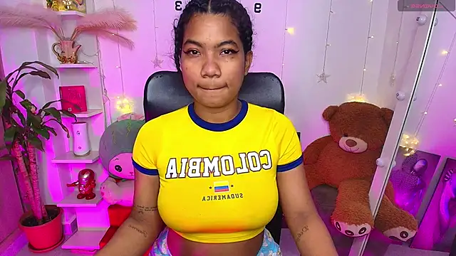 sharlottxl online show from 05/07/26, 10:53