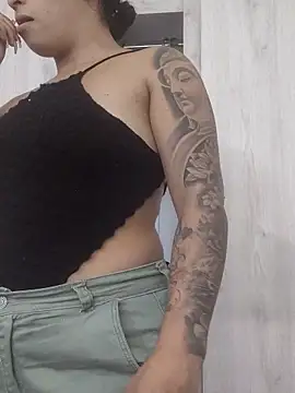 Valenn fernandez online show from 04/11/26, 06:34