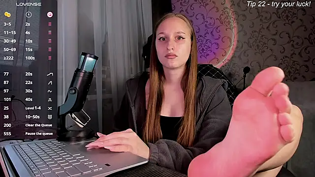 DarcySiren online show from 04/22/26, 11:12