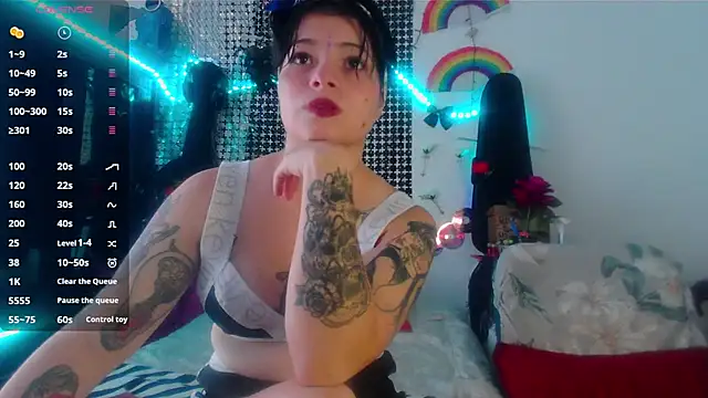 Mitsuha gate online show from 10/10/25, 02:05