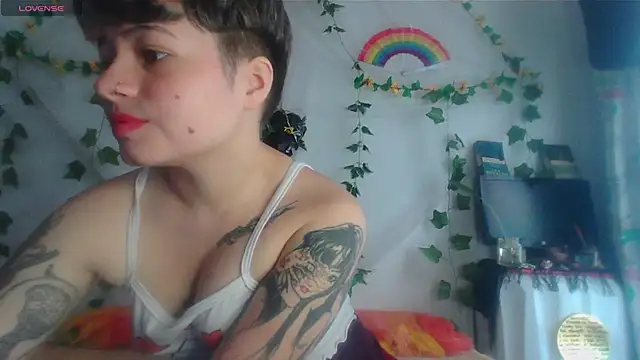 Mitsuha gate online show from 02/17/26, 02:57