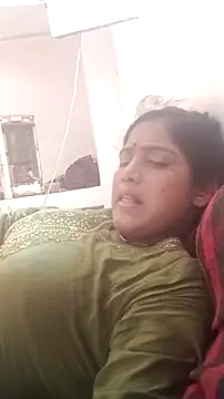 Guriya0076 online show from 05/14/26, 03:57