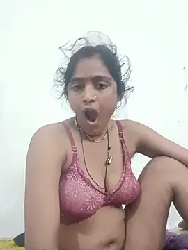 Guriya0076 online show from 06/19/26, 11:30