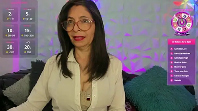 SabinaDeluxe cg online show from 12/19/25, 12:56