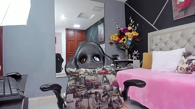 kris milff online show from 01/08/26, 09:28