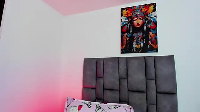 abby jones2 online show from 10/24/25, 01:35