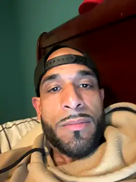 BEBE5757 online show from 09/23/25, 09:56