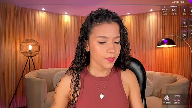 Snapshot of SophieHouston_ chatting on 09/28/25, 02:50 SophieHouston online show from 09/28/25, 02:50