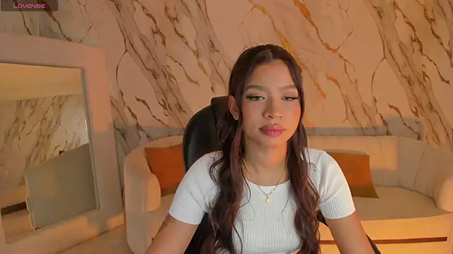 SophieHouston  online show from 07/22/26, 02:36