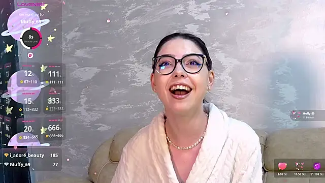 KaylaLewys online show from 04/30/26, 08:57