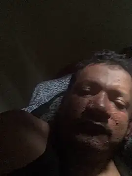 Snapshot of PIROCAGG21 chatting on 09/21/25, 09:44 PIROCAGG21 online show from 09/21/25, 09:44