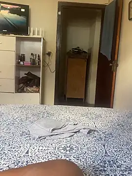 PIROCAGG21 online show from 03/29/26, 04:51