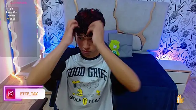 Ette tay online show from 09/10/25, 03:06