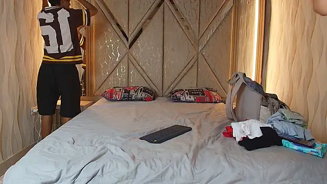 Hotcouple 222 online show from 04/07/26, 01:44