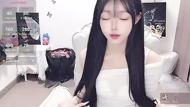 -EEBABY online show from 04/01/26, 09:12