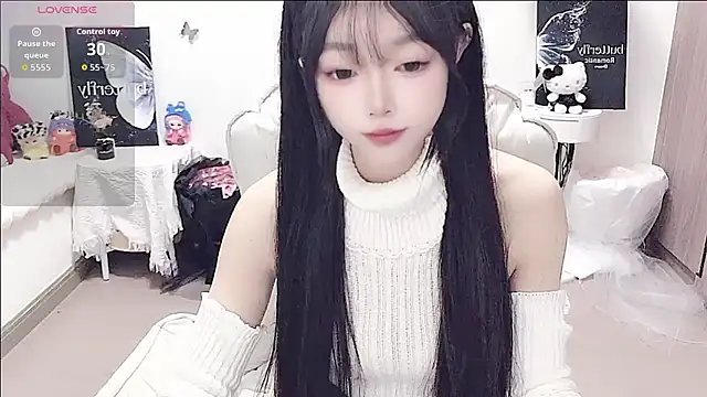 -EEBABY online show from 06/18/26, 04:11