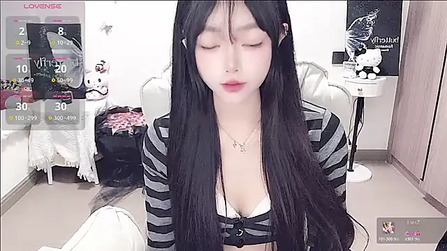 -EEBABY online show from 07/07/26, 04:00