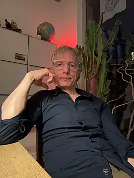 SexyLeon8 online show from 03/12/26, 06:03