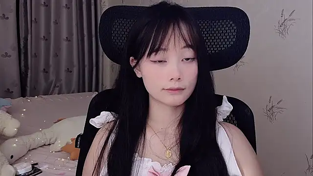 puppy-999 online show from 06/03/26, 12:08
