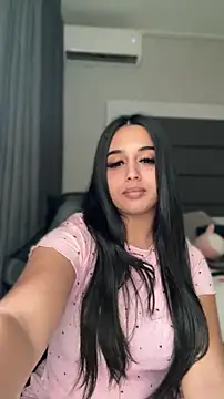 LilMisIndianx online show from 04/16/26, 05:52