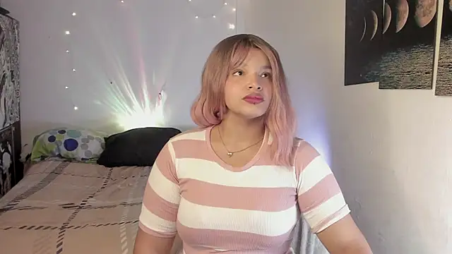 chloe kisses online show from 05/02/26, 11:37
