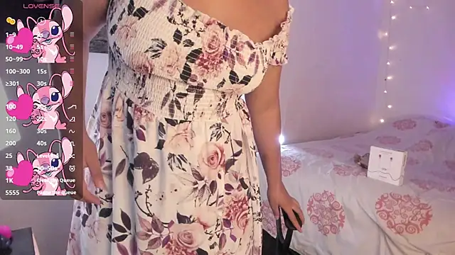chloe kisses online show from 05/28/26, 11:40