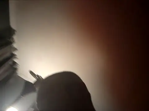 Snapshot of Scott654538 chatting on 10/14/25, 04:57 Scott654538 online show from 10/14/25, 04:57