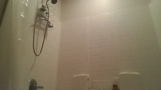 Snapshot of Scott654538 chatting on 12/18/25, 12:17 Scott654538 online show from 12/18/25, 12:17