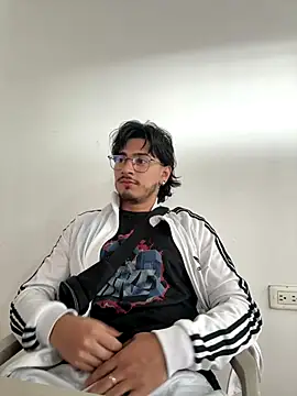 Elian savoy online show from 09/16/25, 07:15