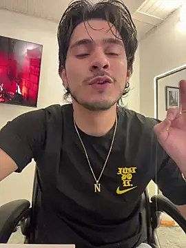 Elian savoy online show from 10/18/25, 12:24