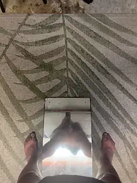 Snapshot of d-dirtydog chatting on 11/02/25, 03:14 d-dirtydog online show from 11/02/25, 03:14