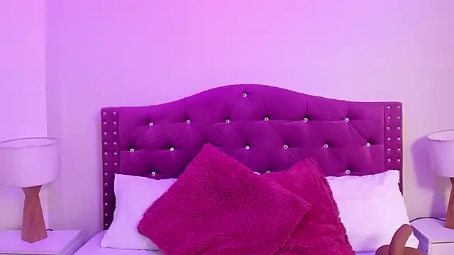 ximena vasquez8 online show from 11/29/25, 04:04