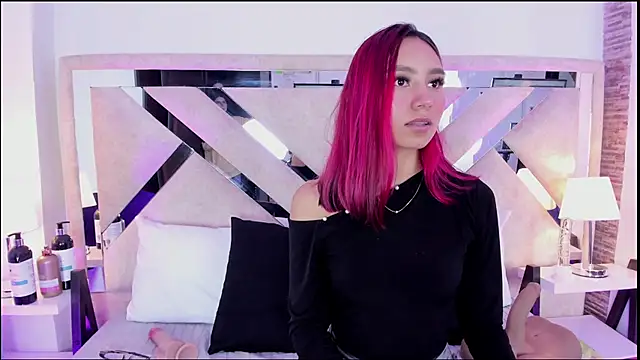 ximena vasquez8 online show from 03/08/26, 02:04